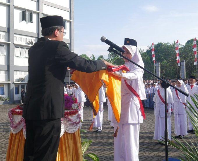 Hidmat, Upacara Bendera HUT Ke 77 RI - SMA IT Al Irsyad Al Islamiyyah Purwokerto