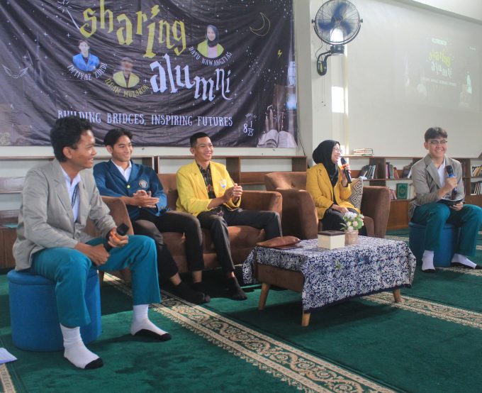 SMA IT Al Irsyad Al Islamiyyah Purwokerto Gelar Acara Sharing Alumni